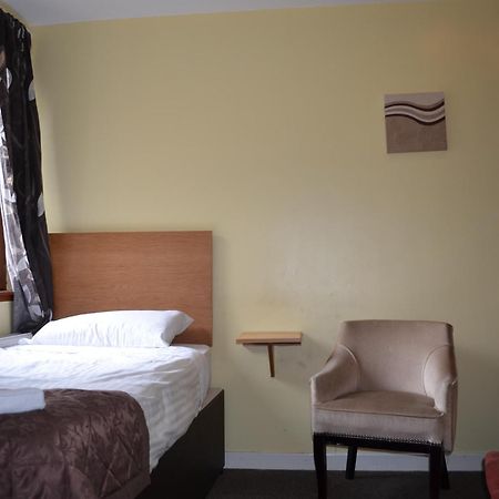 Boreland Lodge Hotel Inverkeithing Exteriör bild