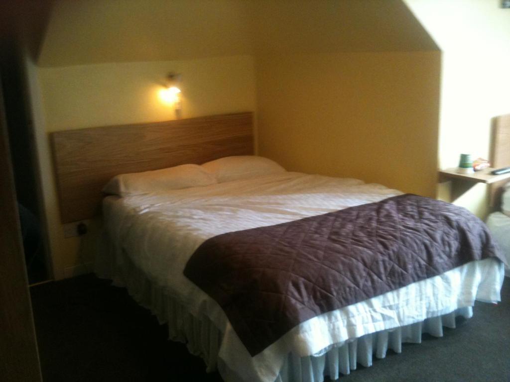 Boreland Lodge Hotel Inverkeithing Rum bild